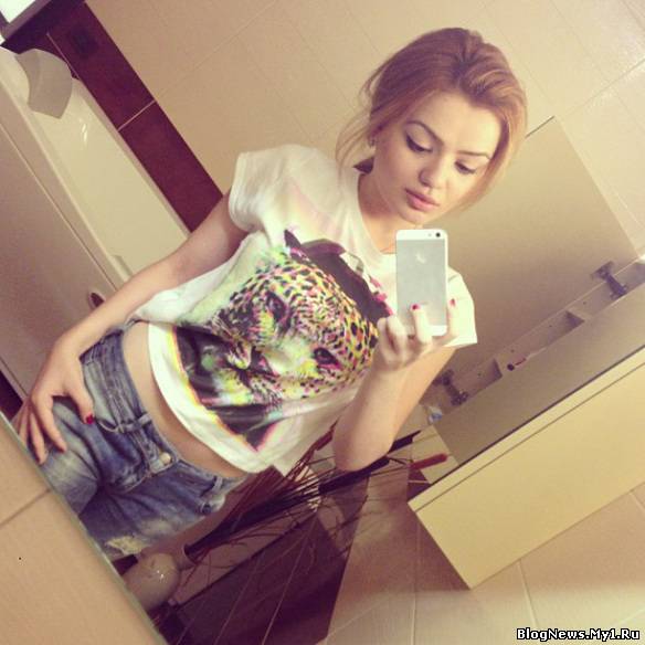 Բլոգեր Անժելա Մկրտչյանի գեղեցկուհի քույրիկը Instagram-ում (5 Photo)